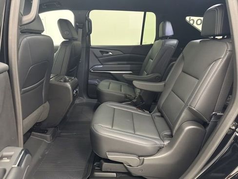 New 2026 Chevrolet Traverse LT w/ Midnight/Sport Edition FWD image 26