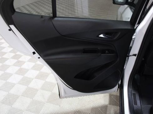 Used 2022 Chevrolet Equinox Premier image 22