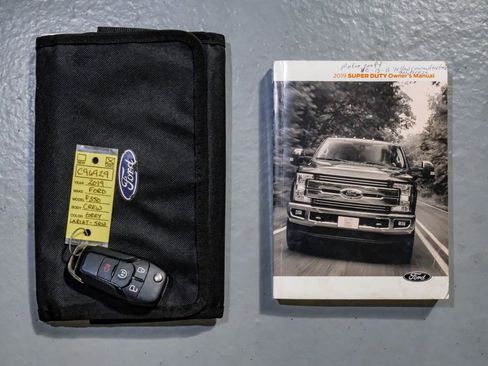 Used 2019 Ford F350 Lariat w/ Chrome Package image 57