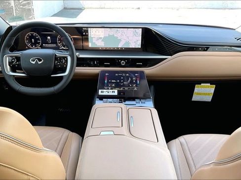 New 2026 INFINITI QX80 Luxe w/ Cargo Package AWD/4WD image 4