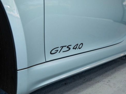 Used 2021 Porsche 718 Cayman GTS RWD image 13