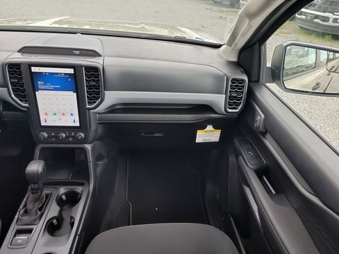 New 2025 Ford Ranger XL image 13