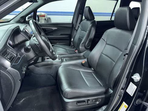 Used 2023 Honda Passport EX-L image 14