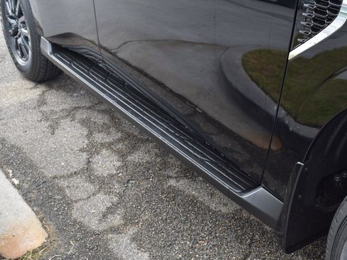 New 2026 Nissan Armada SV image 13