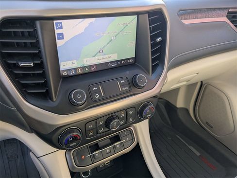 Certified 2023 GMC Acadia Denali w/ Denali Ultimate Package image 2