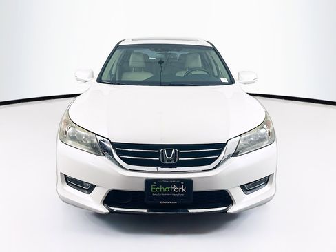 Used 2013 Honda Accord Touring image 2