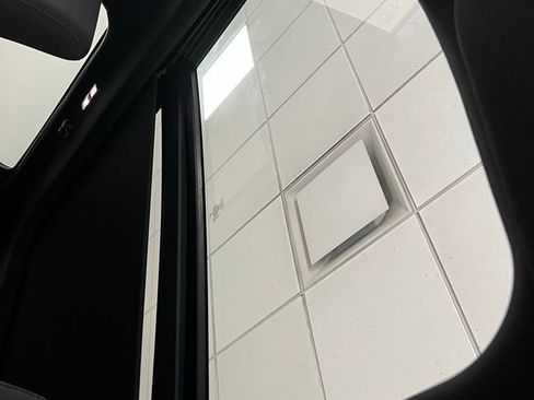 Used 2022 Ford F150 XLT w/ Equipment Group 302A High image 53