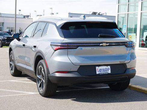 Used 2026 Chevrolet Equinox EV LT AWD/4WD image 6