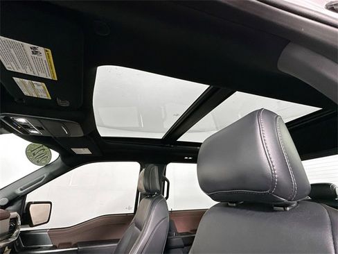 Used 2021 Ford F150 Lariat w/ Equipment Group 502A High image 21