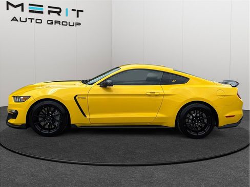 Used 2017 Ford Mustang Shelby GT350 w/ Electronics Package RWD image 5