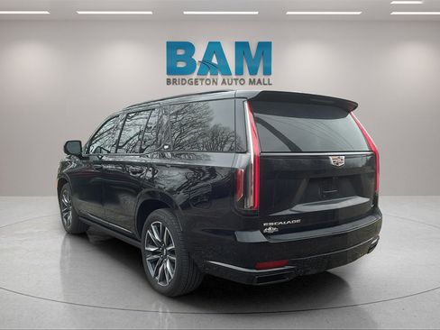 Used 2023 Cadillac Escalade Sport w/ Touring Package image 5