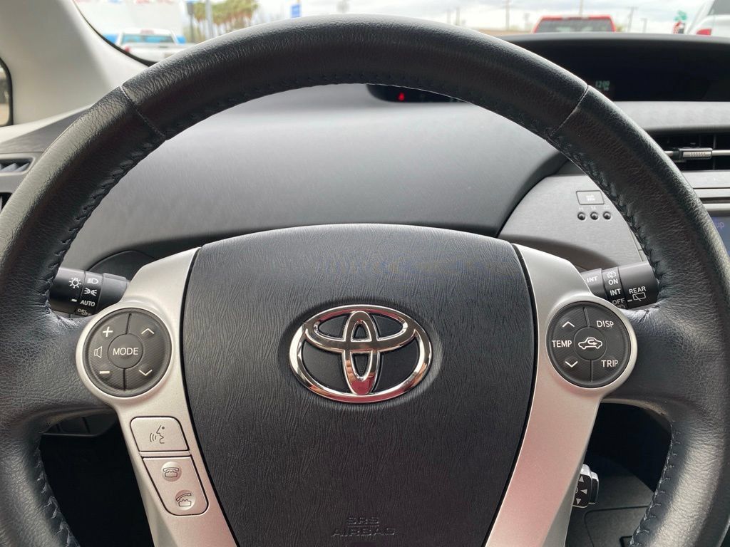 Used 2012 Toyota Prius Five FWD image 24