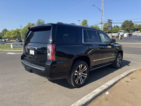 Used 2018 GMC Yukon Denali w/ Denali Ultimate Package AWD/4WD image 3