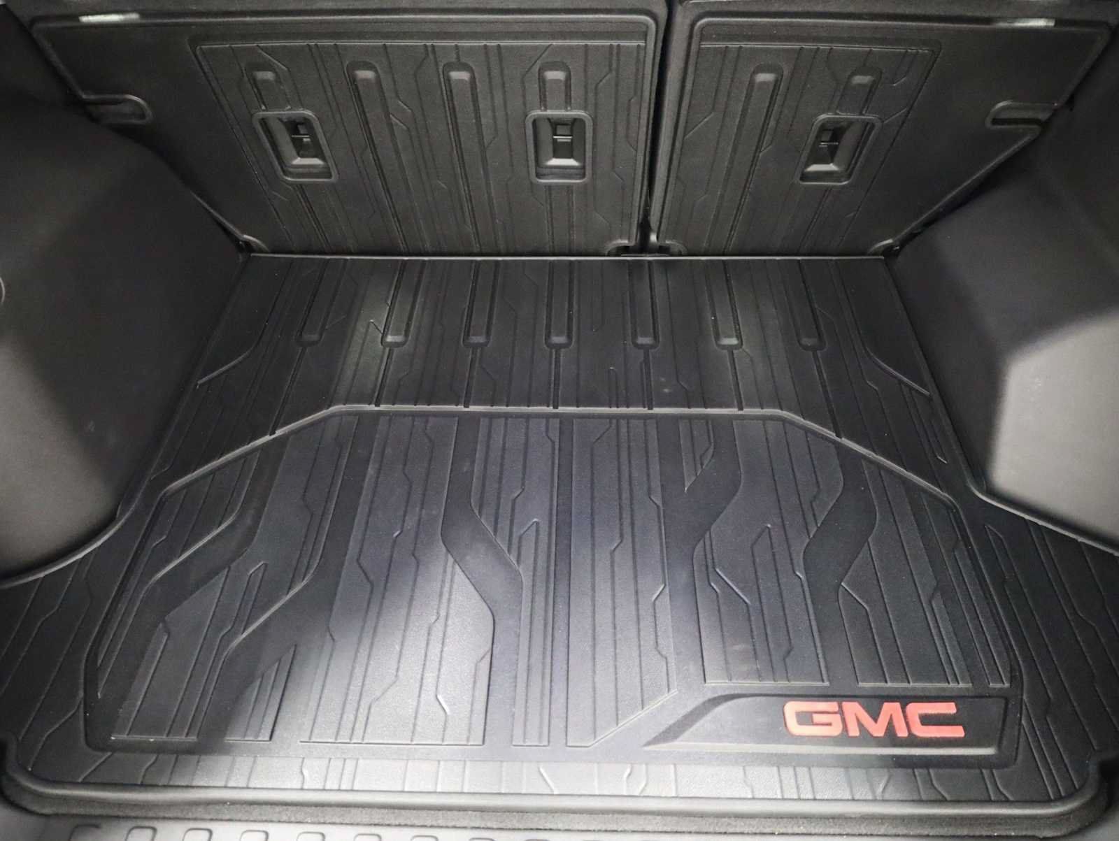 Used 2023 GMC Terrain AT4 w/ Tech Package AWD/4WD image 38