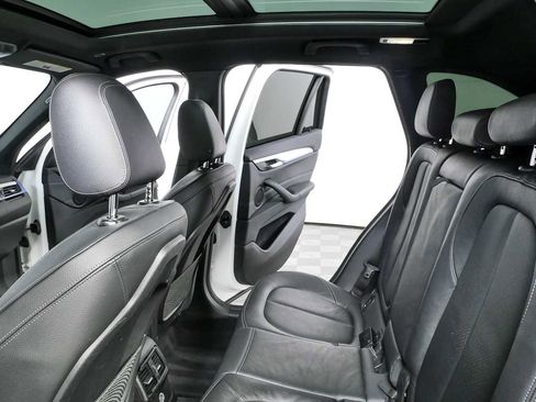 Used 2018 BMW X1 xDrive28i w/ M Sport Package AWD/4WD image 21