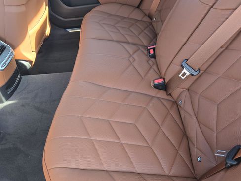 New 2025 BMW 760i xDrive image 13