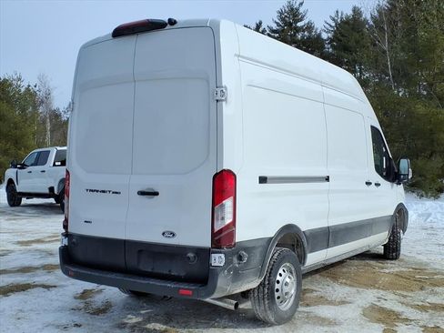 New 2026 Ford Transit 250 148 High Roof AWD image 5