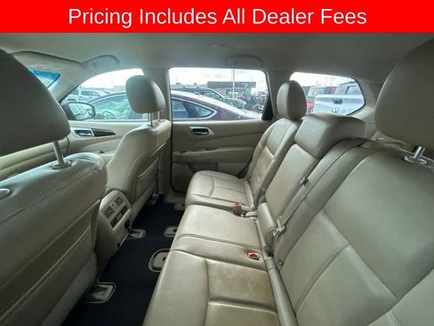 Used 2015 Nissan Pathfinder SL FWD image 9