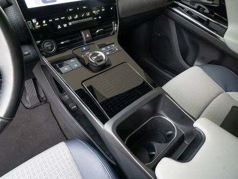 Certified 2023 Subaru Solterra AWD image 10