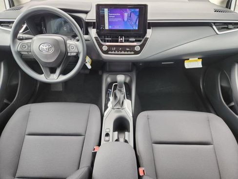 Used 2026 Toyota Corolla LE image 19