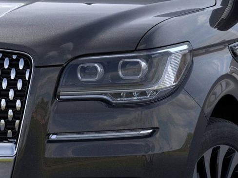 New 2023 Lincoln Navigator Black Label image 18