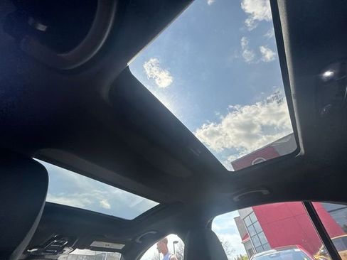 New 2025 Alfa Romeo Giulia AWD w/ Driving Assist Package image 24