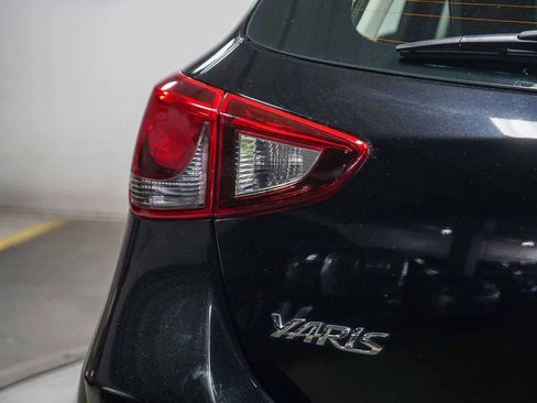 Certified 2020 Toyota Yaris LE FWD image 12