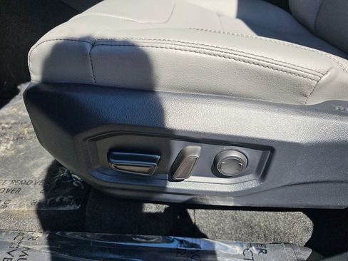 New 2026 Toyota Tundra SR5 AWD/4WD image 22