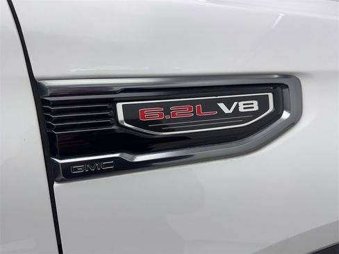 Used 2025 GMC Sierra 1500 AT4 image 26