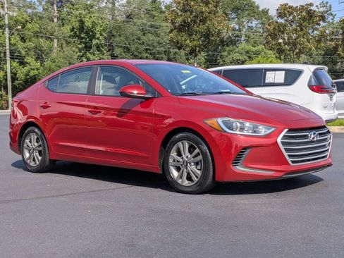 Used 2018 Hyundai Elantra SEL FWD image 2