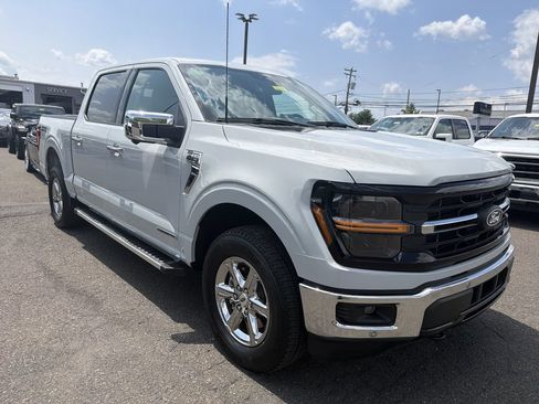 Used 2024 Ford F150 XLT w/ Equipment Group 302A MID AWD/4WD image 7