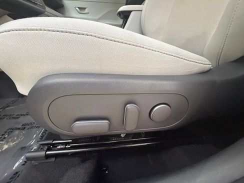 Used 2024 Hyundai Kona SEL w/ Convenience Package AWD/4WD image 27