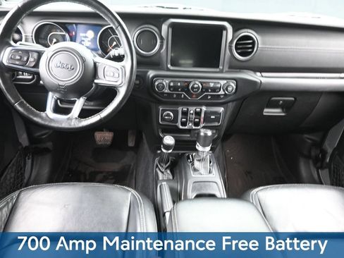 Used 2018 Jeep Wrangler Unlimited Sahara AWD/4WD image 16