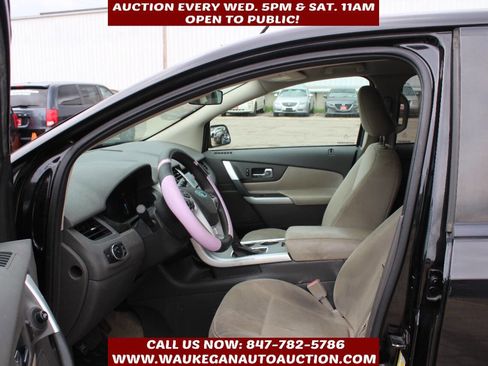 Used 2011 Ford Edge SE image 7
