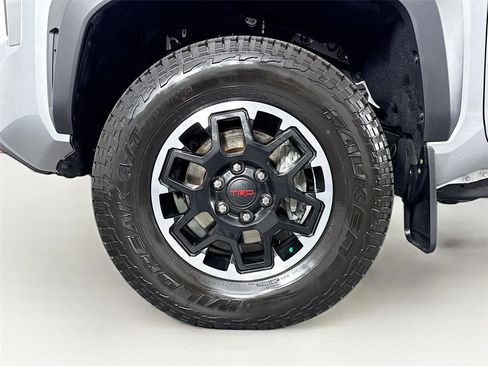 Certified 2024 Toyota Tacoma TRD Off-Road w/ TRD Off Road Upgrade Package image 42