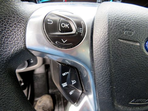 Used 2020 Ford Transit Connect XL image 11