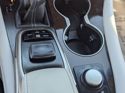 Used 2017 Lexus RX 350 AWD w/ Premium Package image 28