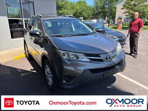 Used 2013 Toyota RAV4 LE FWD image 1