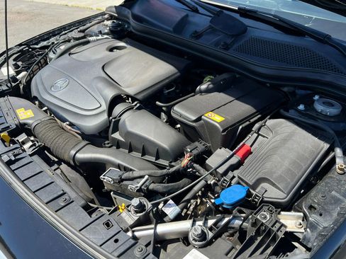 Used 2016 Mercedes-Benz GLA 250 4MATIC image 44