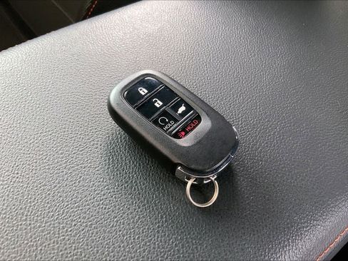Used 2024 Honda CR-V Sport image 15