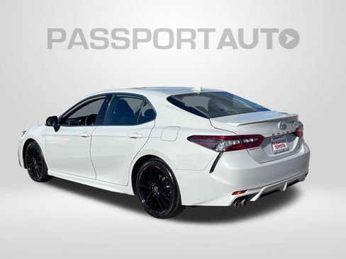 Used 2024 Toyota Camry XSE FWD image 4
