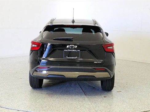 New 2026 Chevrolet Trax ACTIV w/ Driver Confidence Package FWD image 6