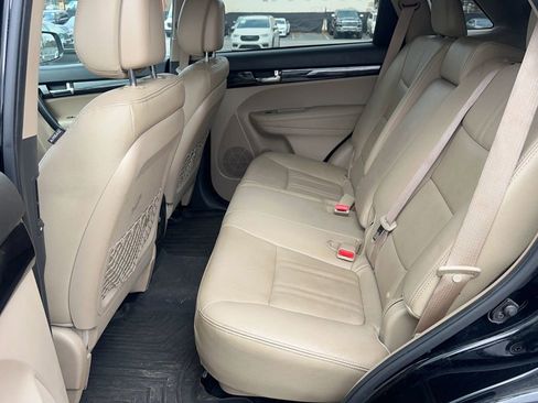 Used 2013 Kia Sorento EX w/ Premium Plus Pkg image 6