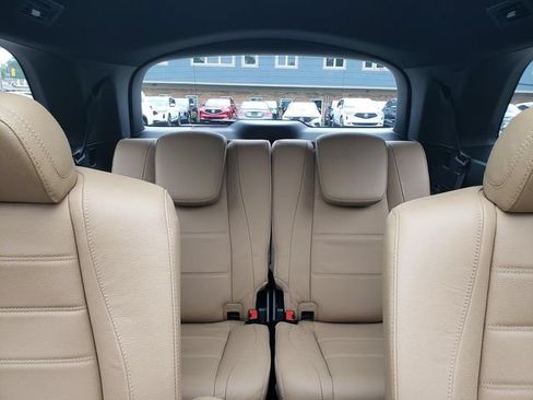 Used 2024 Mercedes-Benz GLS 450 4MATIC image 18