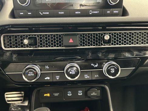 New 2026 Honda Civic Sport image 23