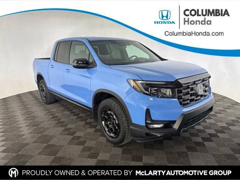 Certified 2025 Honda Ridgeline TrailSport+ image 1