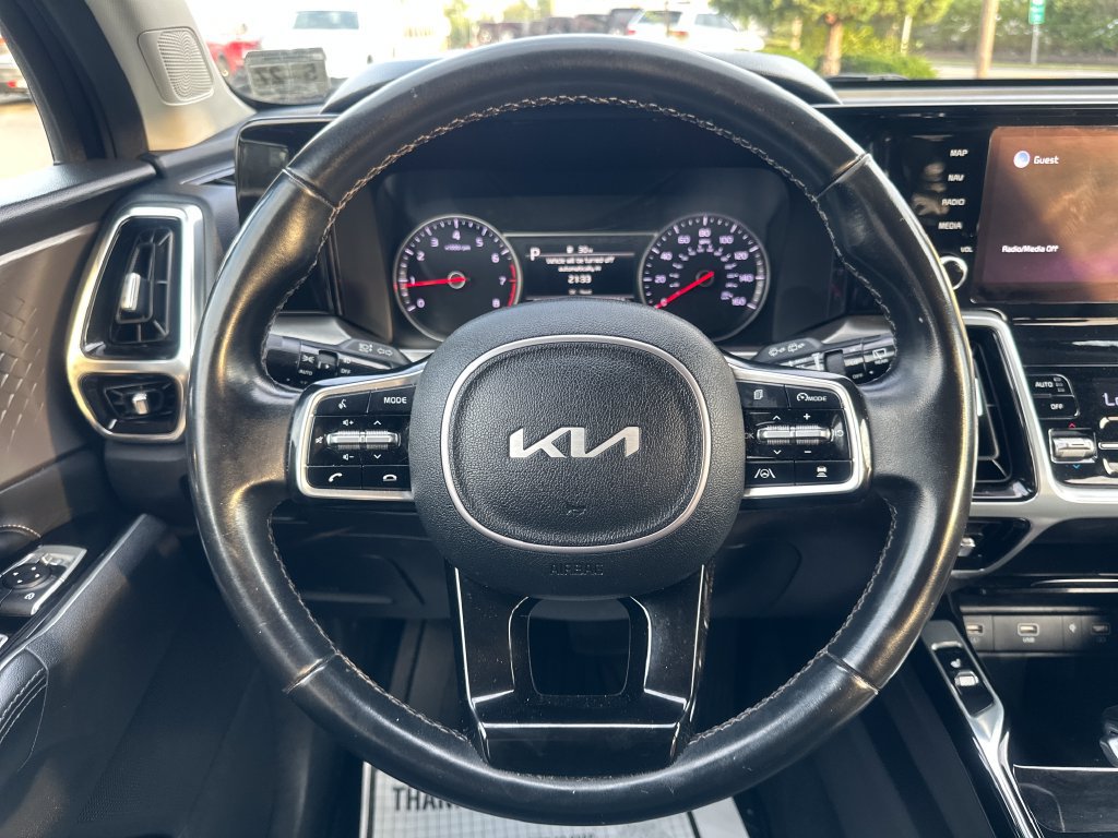Used 2022 Kia Sorento SX AWD/4WD image 31