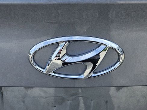 Used 2015 Hyundai Sonata Sport w/ Option Group 03 FWD image 12