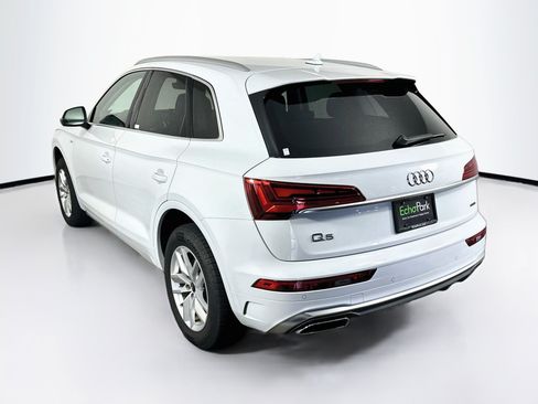 Used 2024 Audi Q5 2.0T Premium w/ Convenience Package AWD/4WD image 5