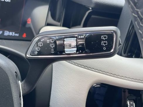 New 2026 Lincoln Aviator AWD image 36